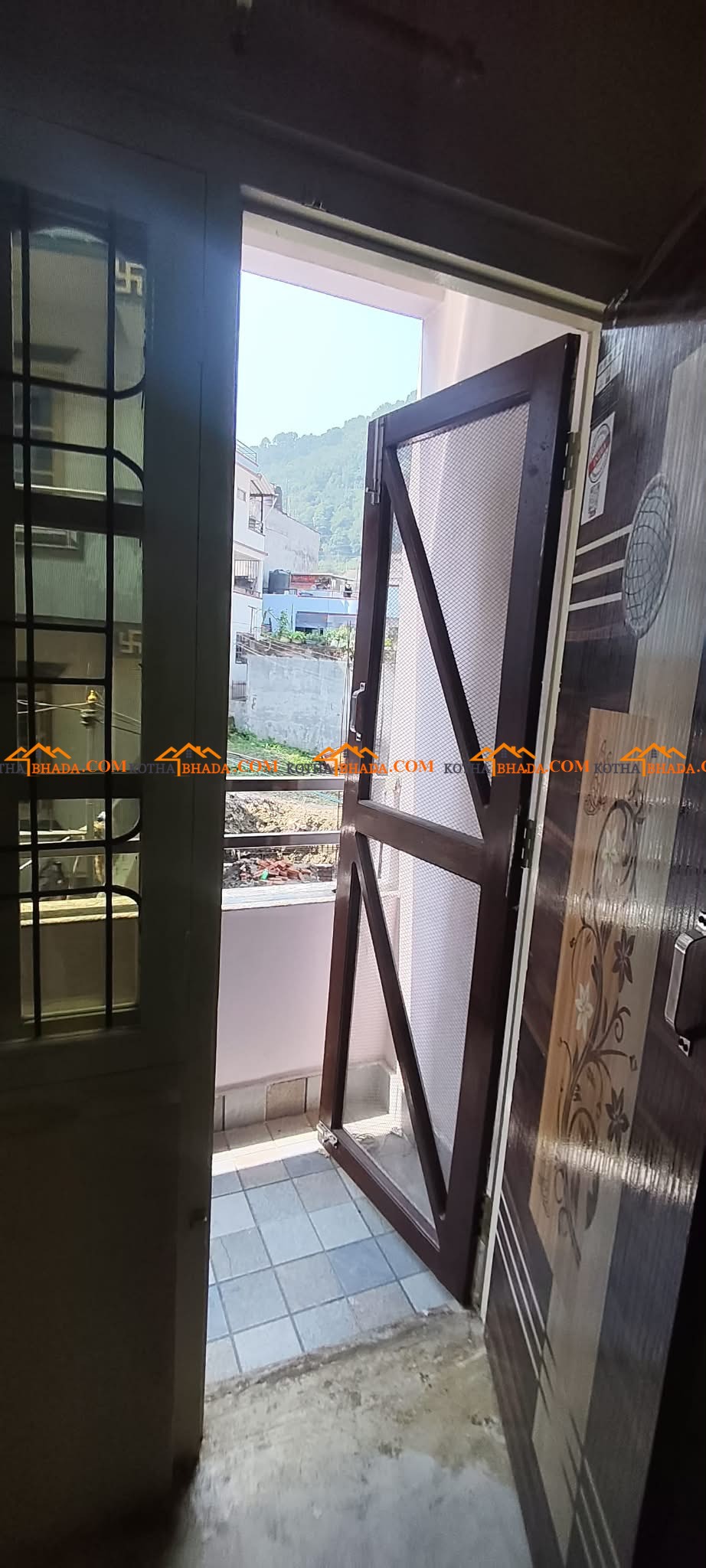 4 rooms flat for rent | On the way to lolang | 1km from Astanarayan hall